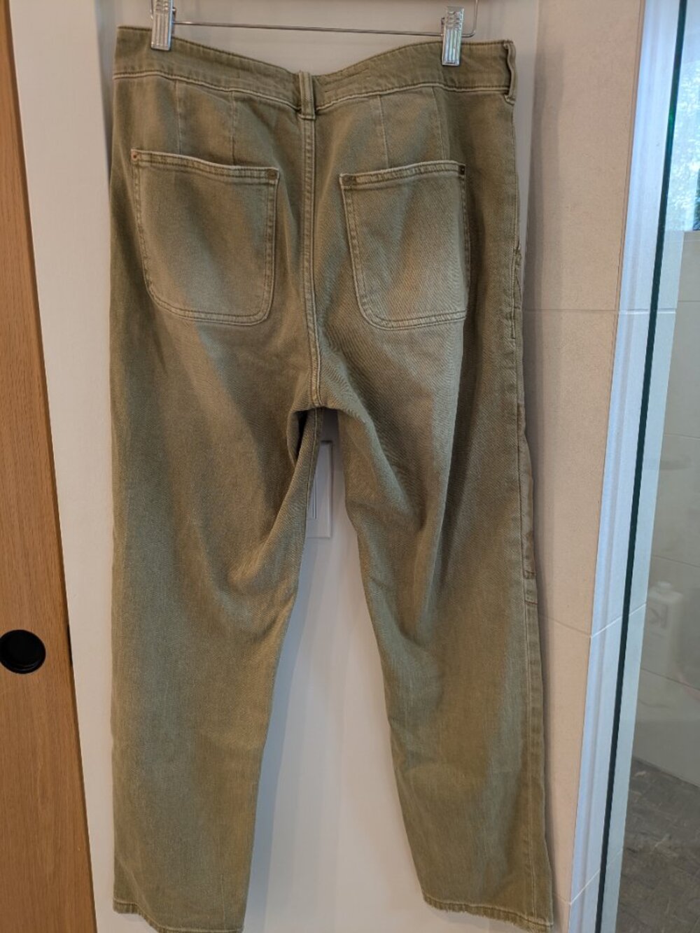 Pilcro The Wanderer Barrel Pants from Anthropologie Sage Green Size 28 - Picture 5 of 5